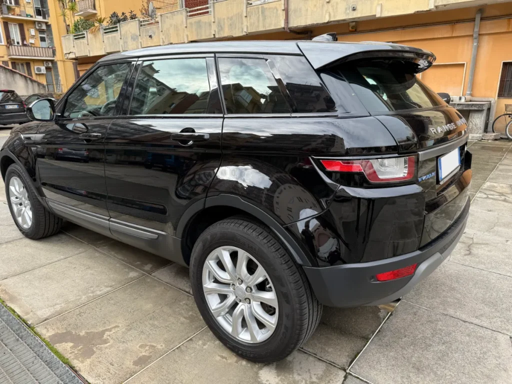 Land Rover Range Rover Evoque 2.0 eD4 5p. SE Dynamic